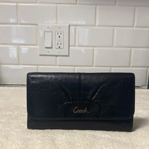Vintage Coach Black Leather Wallet